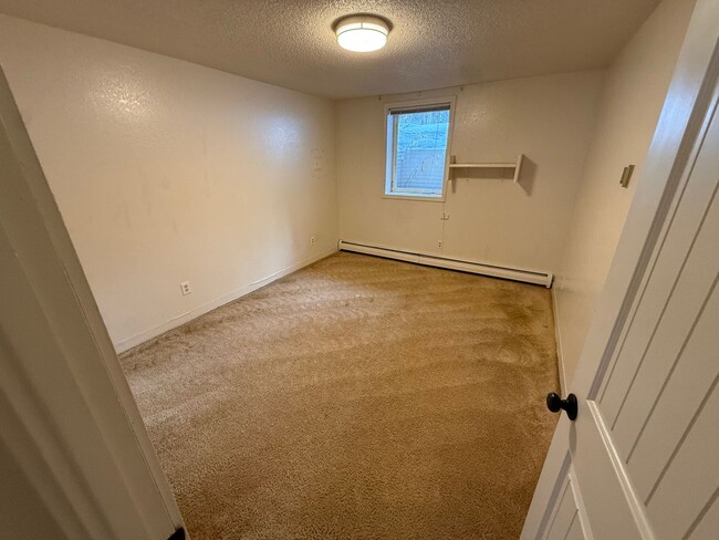 Building Photo - 3630 O'Malley Rd