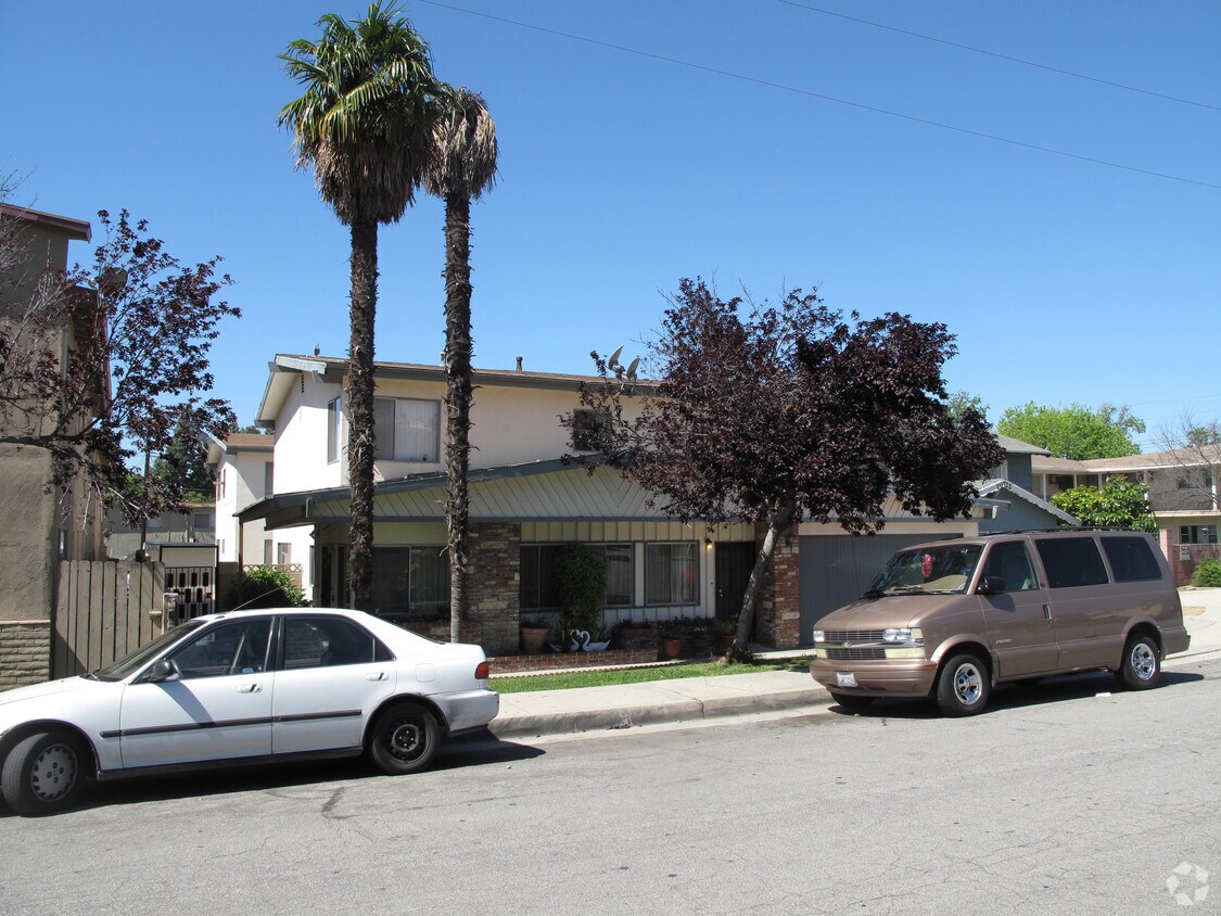 Building Photo - 10728 Shire Pl