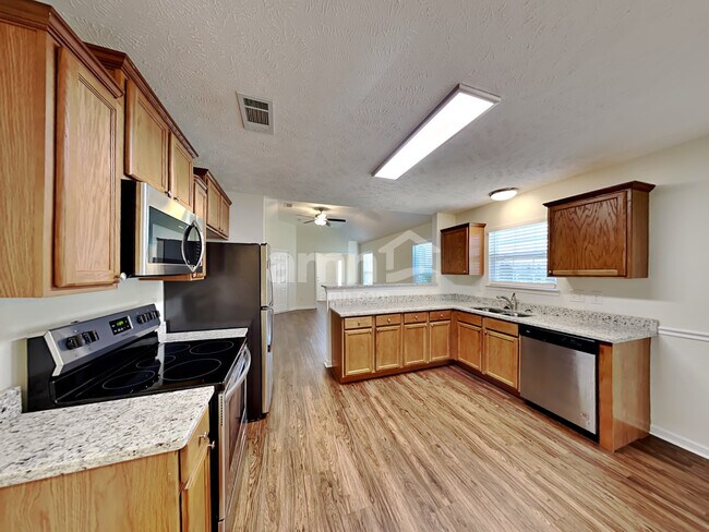 Building Photo - 504 Commendable Ln