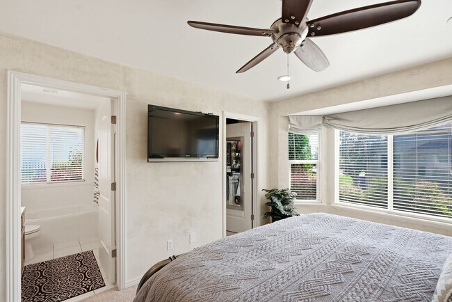 Foto del edificio - 4088 Eucalyptus Ct