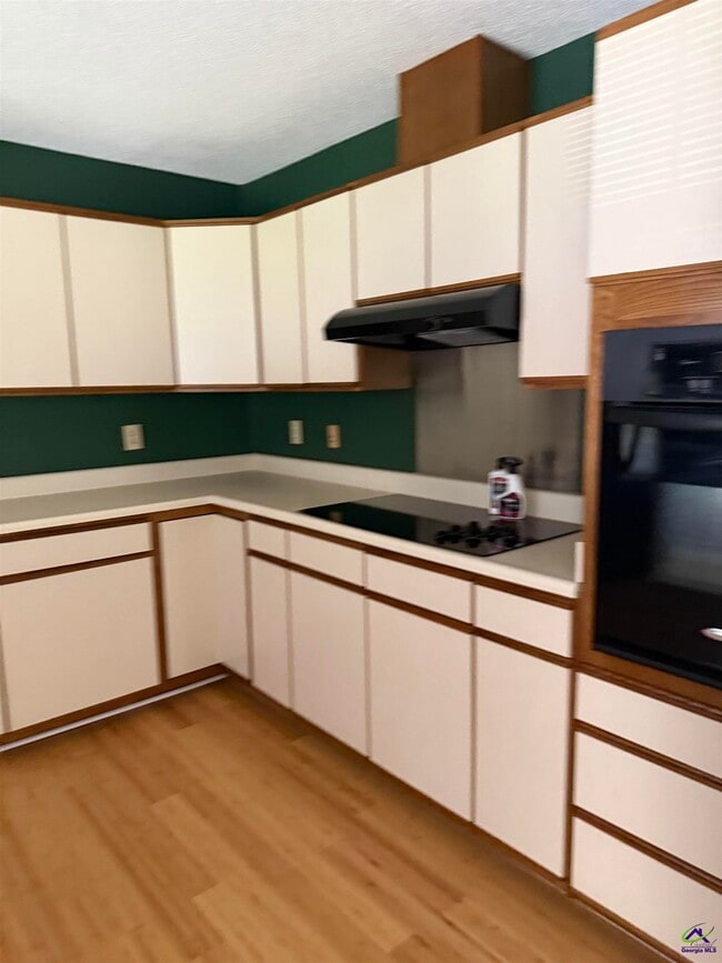 Foto del edificio - 421 Granada Terrace