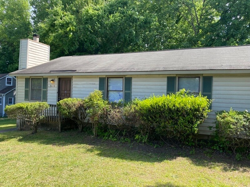Primary Photo - 8618 Idlewild Rd