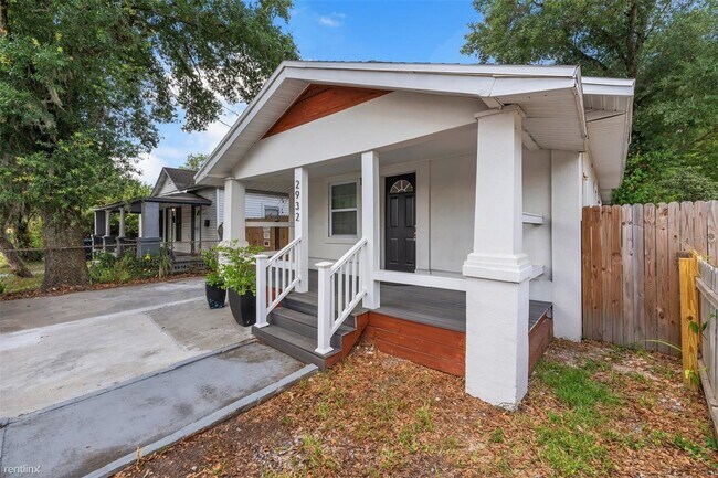 Building Photo - 3 br, 2 bath House - 2932 N Tampa Street