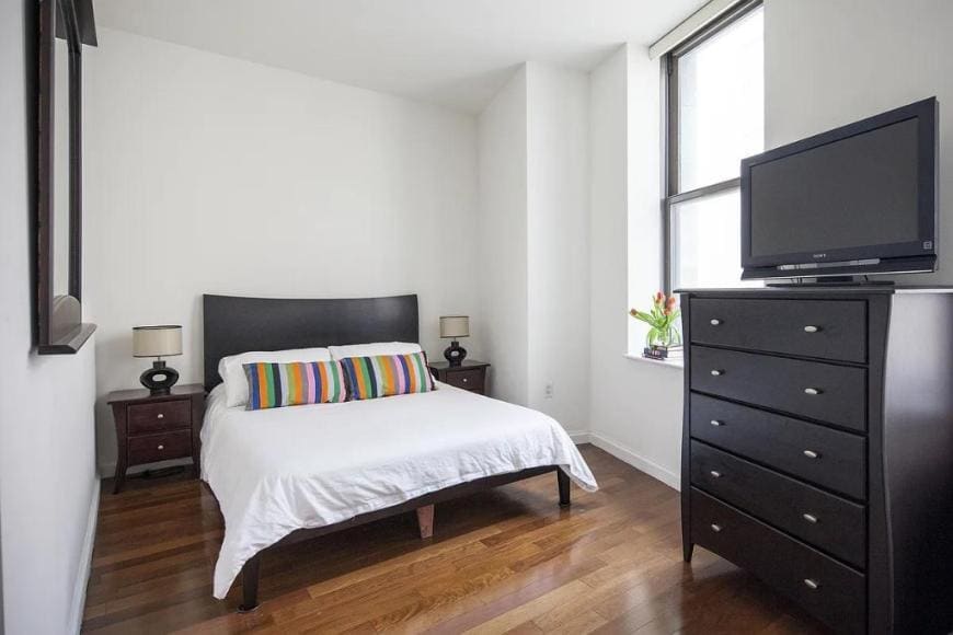 Building Photo - 0 bedroom in NEW YORK NY 10005