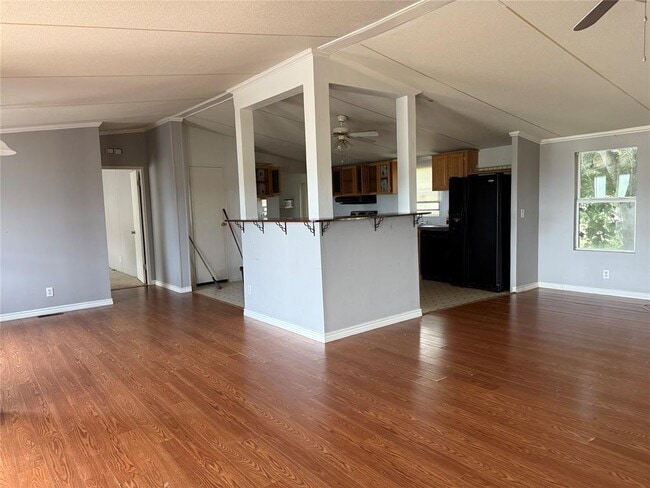 Building Photo - 1110 Grandview Dr