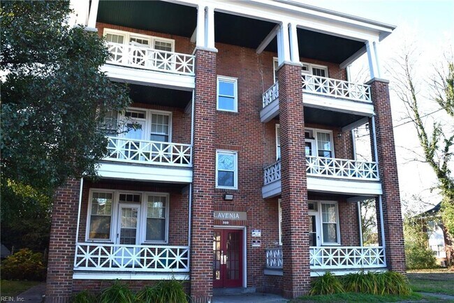Foto del edificio - 332 Mt Vernon Ave