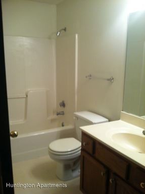 Foto del edificio - 112 E Glenmore Dr