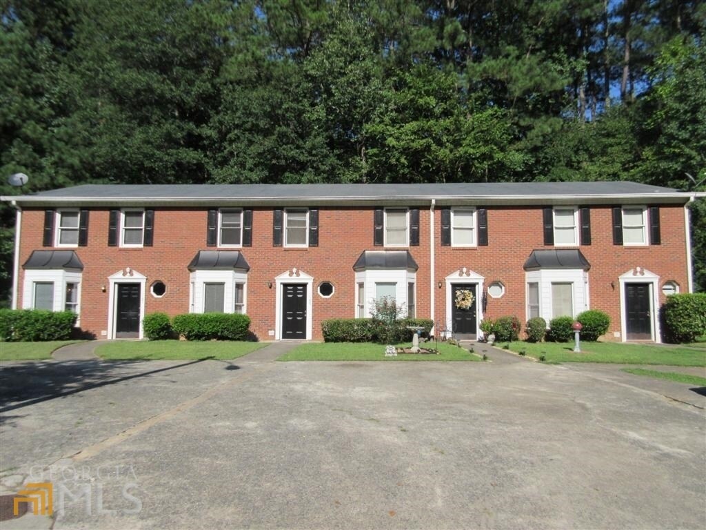 1105 Booth Ct SW, Marietta, GA 30008 Townhome Rentals in Marietta GA