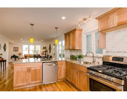 Building Photo - 12-14 Adair Rd