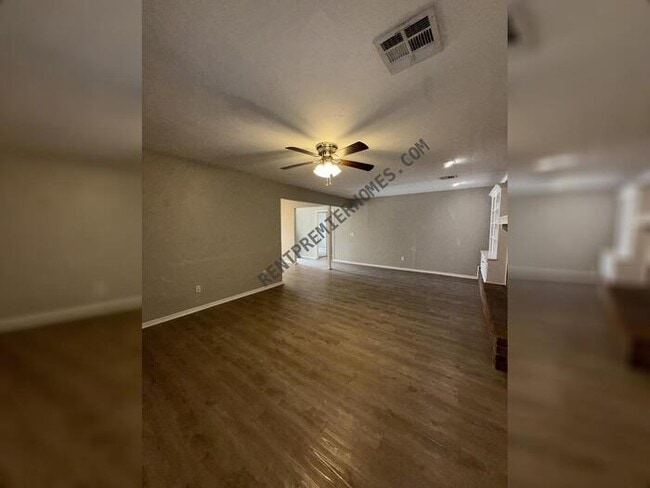 Photo - 10101 Carnie Cir House