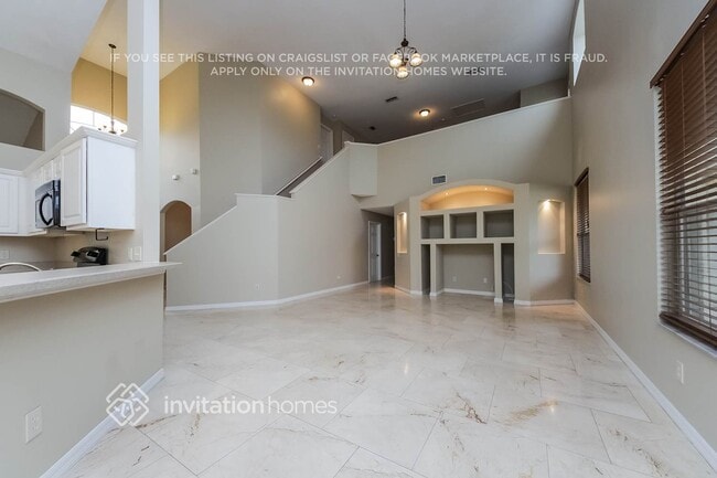 Foto del edificio - 12809 Spurrier Ln