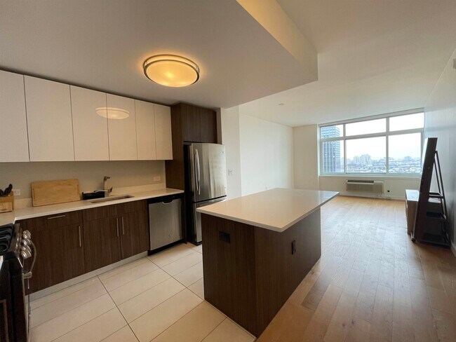 Foto del edificio - 110 1st St