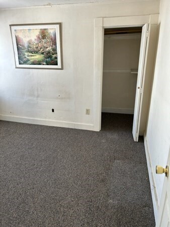 Building Photo - 58 Sladen St