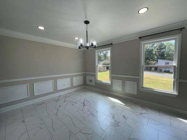 Foto del edificio - 759 Brownlee Ln