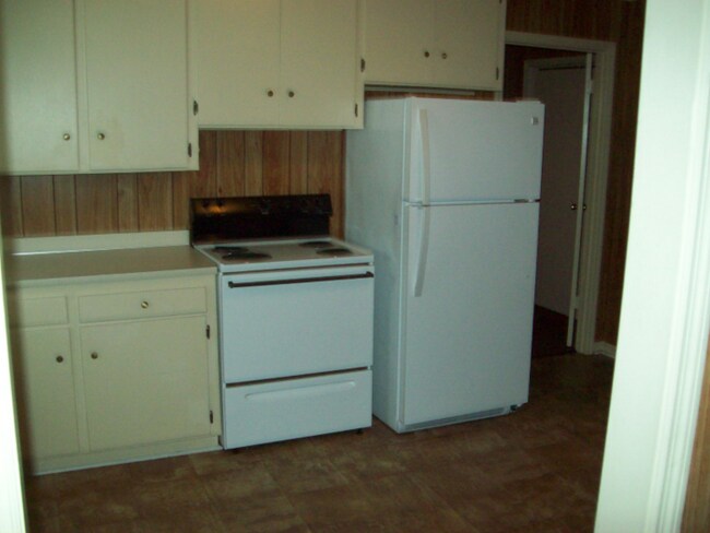Building Photo - Summitt Apartments