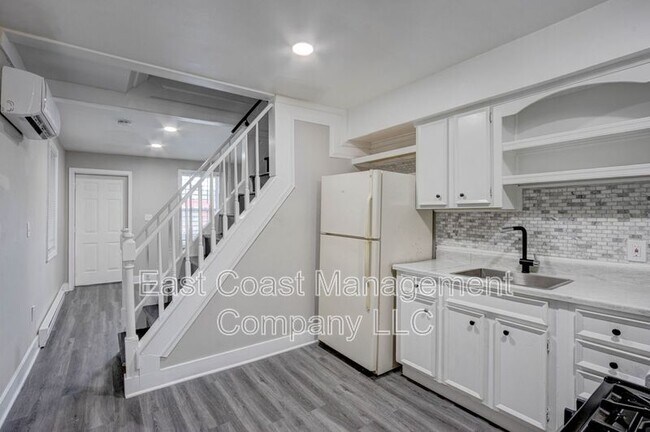 Foto del edificio - 122 S Carey St