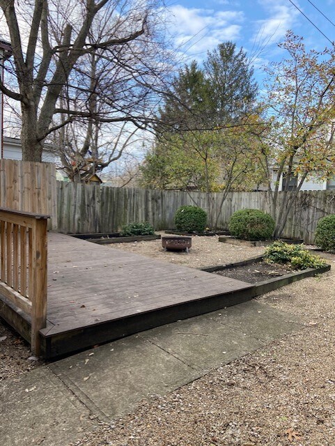 Foto del edificio - 136 E Mithoff St