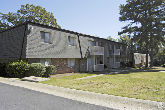 Building Photo - Amberwood Apartments