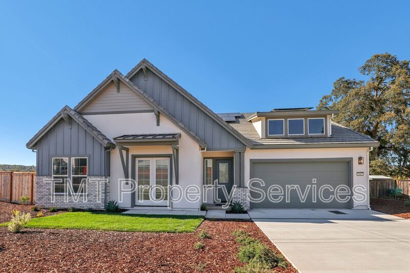 Foto principal - 1007 Bridger Dr