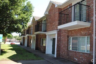 Building Photo - 255 N Dallas Ave