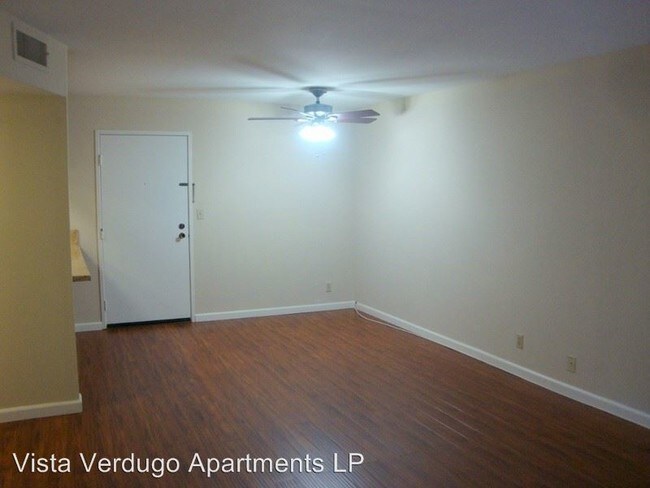 Building Photo - 1 br, 1 bath Apartment - 1617 Calle Vaquero
