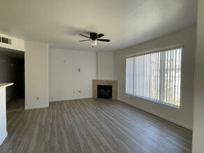 Building Photo - 7131 S Durango Dr