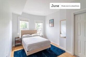 Building Photo - Room in Shared 3 bed/2 bath home in JFK/UMass