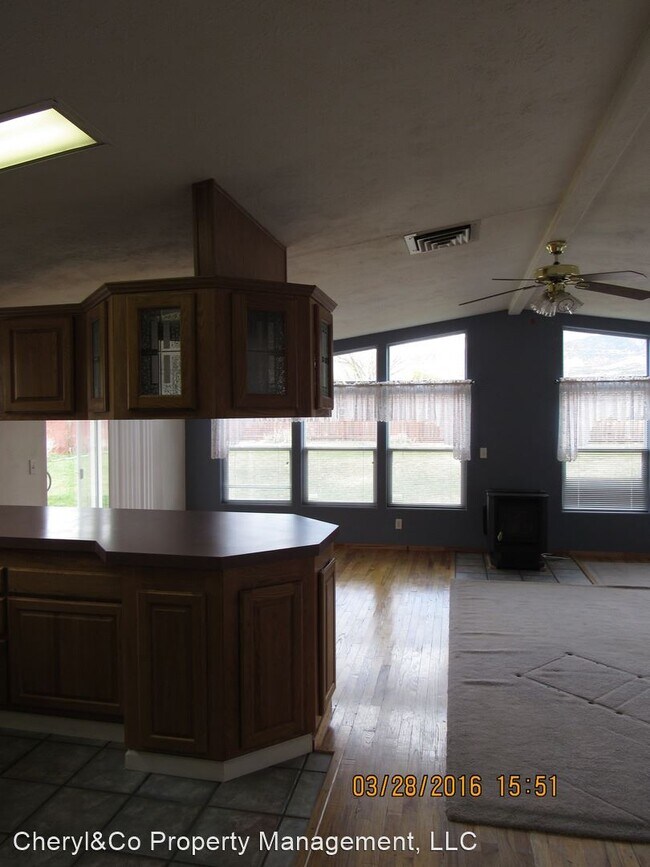 Building Photo - 3 br, 2 bath House - 150 Mineral Springs