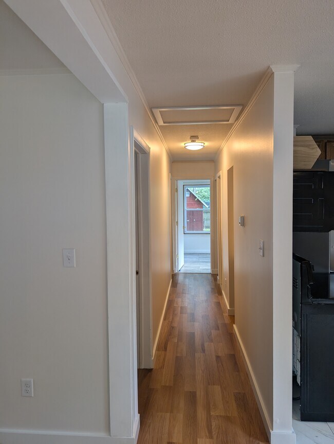 Foto del edificio - 1446 Rosewood St