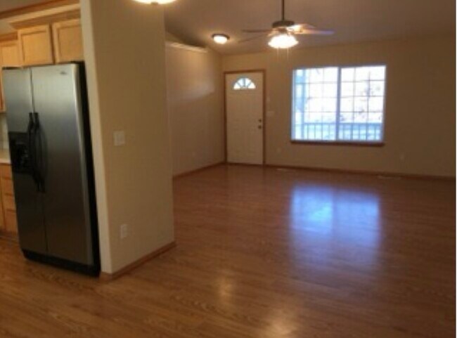 Building Photo - 21331 Puffin Dr