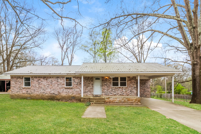 Foto principal - 3 Bedroom Home in Benton, AR