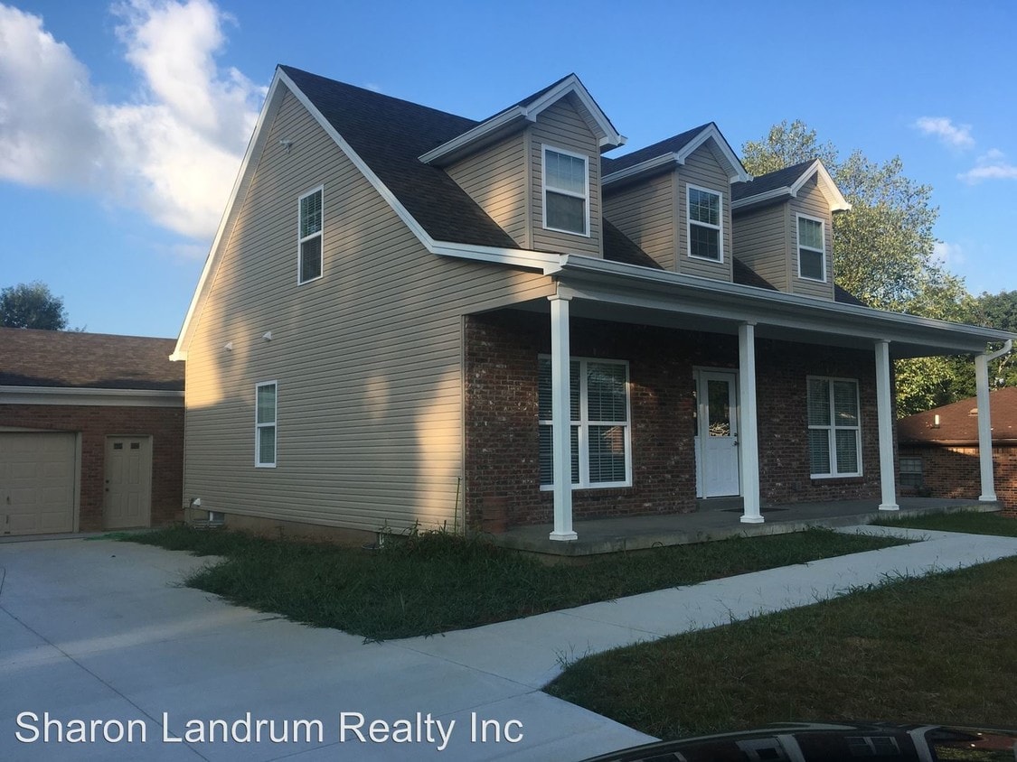 1014 Harmony Landing Rd, Goshen, KY 40026 House Rental in Goshen, KY