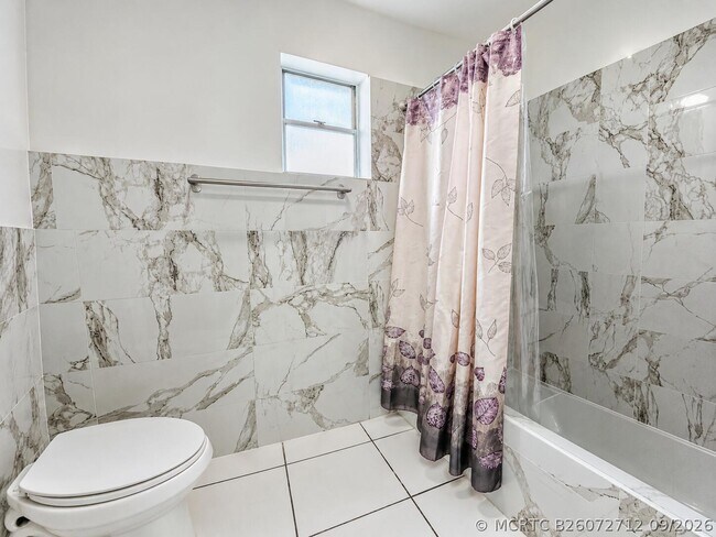 Foto del edificio - 727 SW 5th St