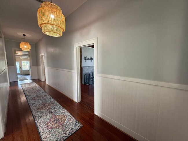 Foto del edificio - Pensacola - East Hill / Downtown - 4 bedro...