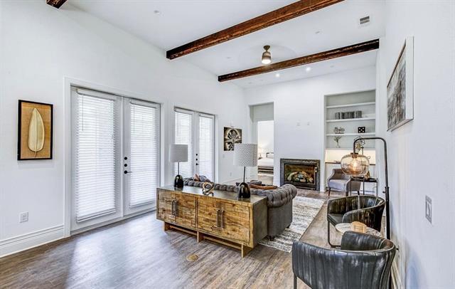 Foto del edificio - 5055 Forest Ln