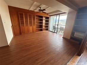 Building Photo - 2333 Kapiolani Blvd