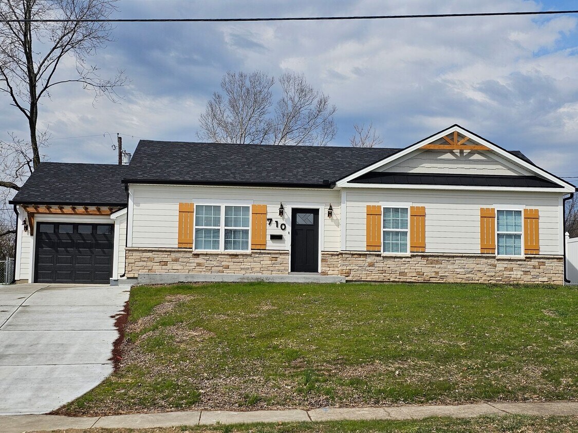 Foto principal - Upscale New Construction Ranch