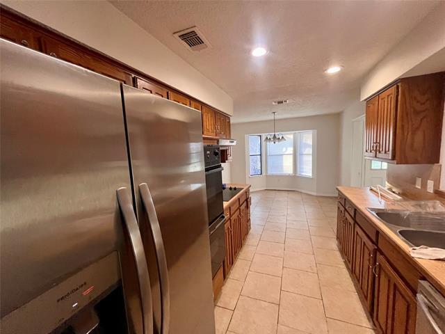 Building Photo - 5106 Red River Dr