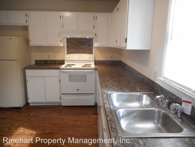 Foto del edificio - 1108 Camden Ave