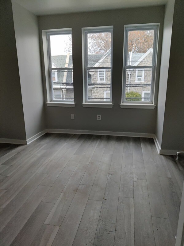 Photo - 6110 Master St House