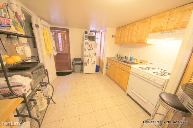 Foto del edificio - 501 Garden St