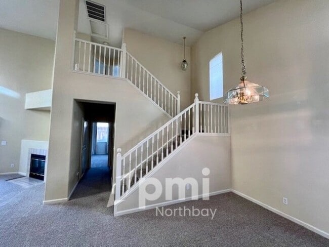 Building Photo - 504 Wicklow Dr