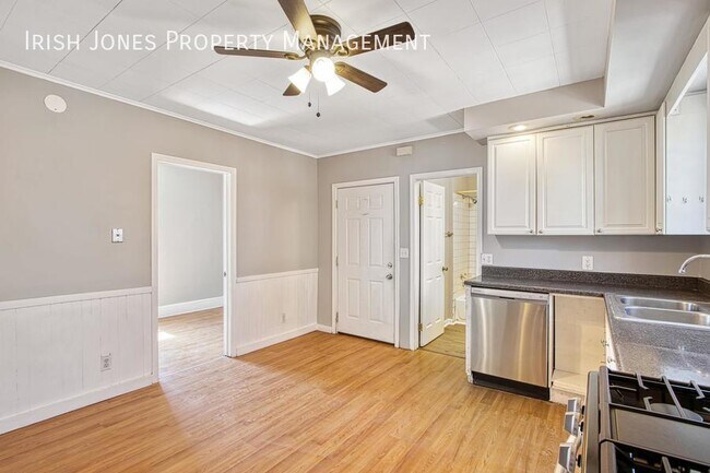 Foto del edificio - 15 Grove St