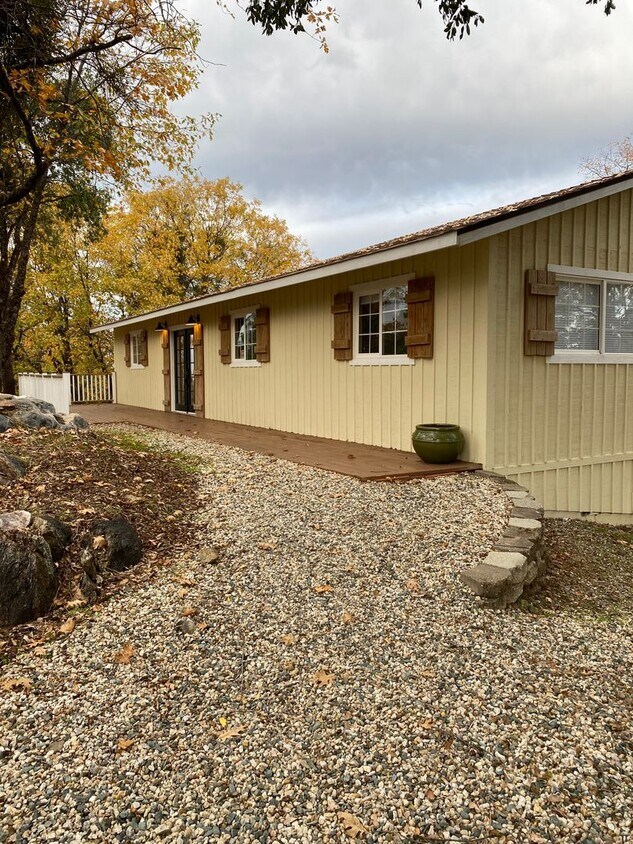 Foto principal - Pine Grove Home