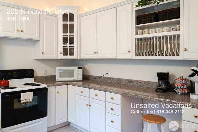 Foto del edificio - 205 N Gaylord Ave