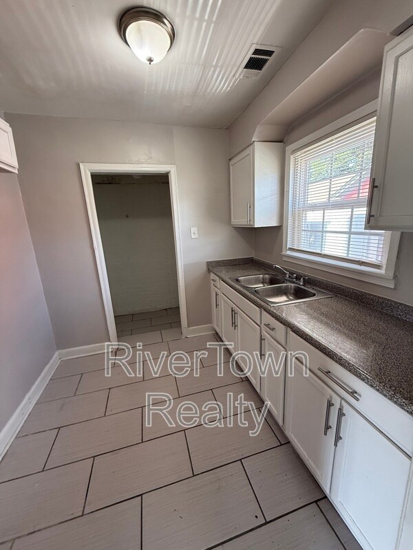 Photo - 2171 Albany Ave House