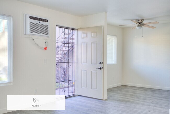 Foto del edificio - Fully Remodeled 2BR/2BA Home in Bonita Unified School District