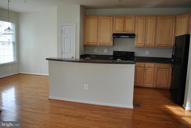 Building Photo - 11050 Birchtree Ln
