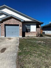 Building Photo - 143 Marvin Cove