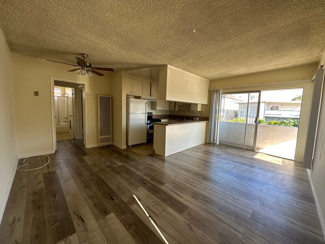 Foto principal - 1605 Barry Ave